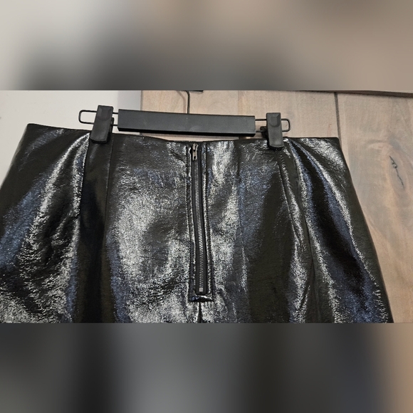 VICI × GINA Curved Mini Pleather Skirt In Black. Size XL NWT - Picture 10 of 11